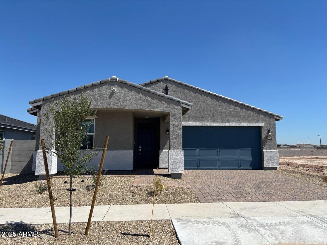 17758 W Odeum Ln., Goodyear, AZ 85338