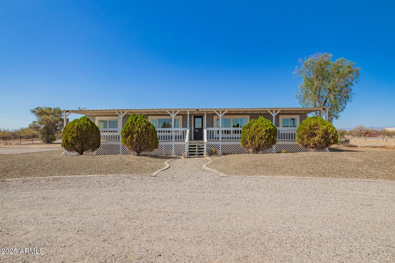9728 E Asbury Ave., San Tan Valley, AZ 85143