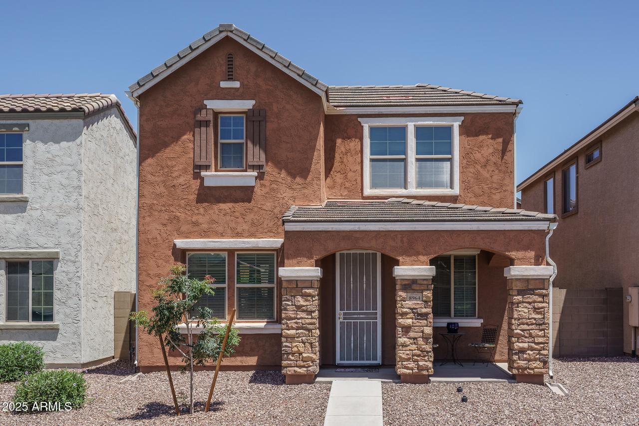 8964 W Northview Ave., Glendale, AZ 85305