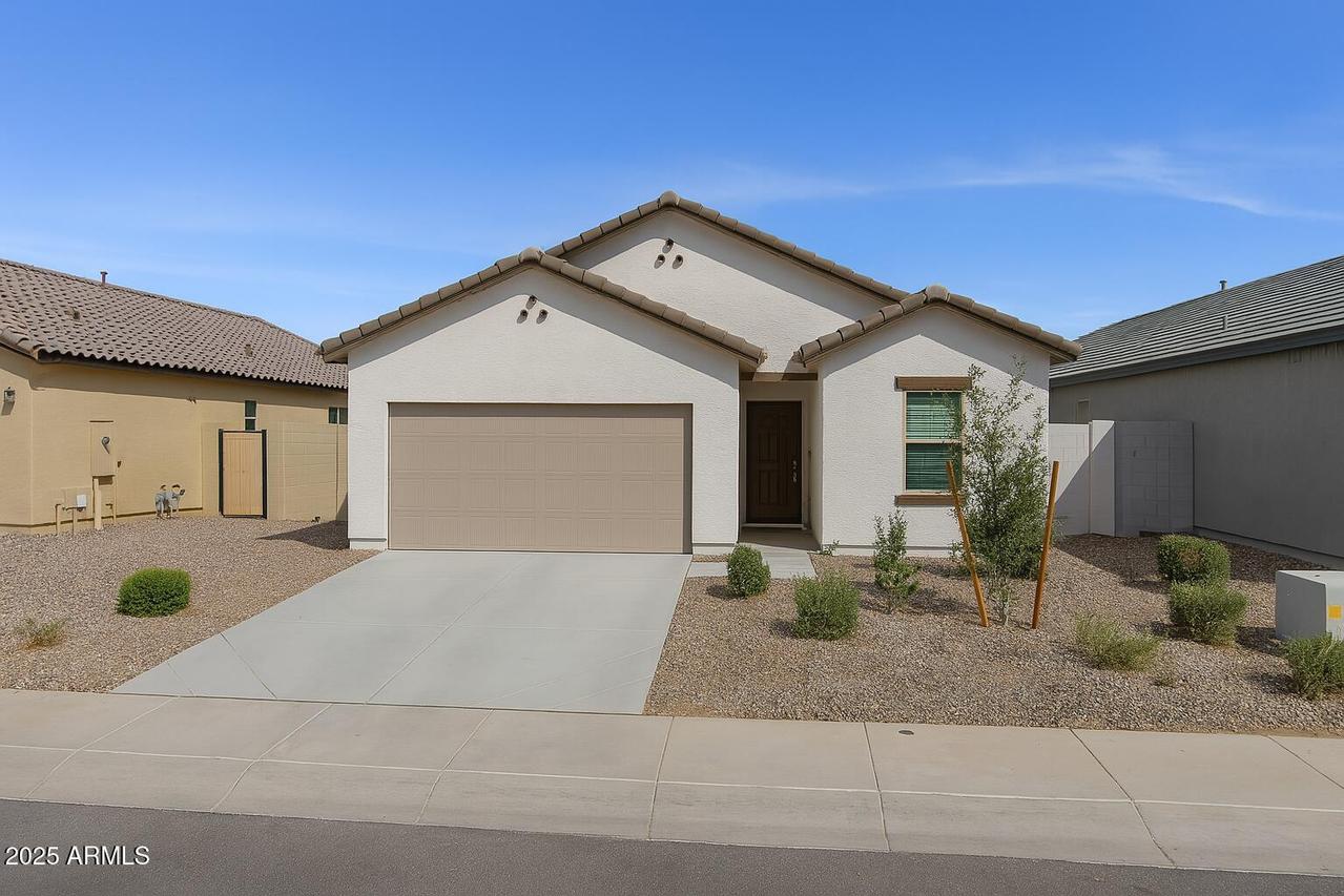 3164 E Miner Dr., San Tan Valley, AZ 85143