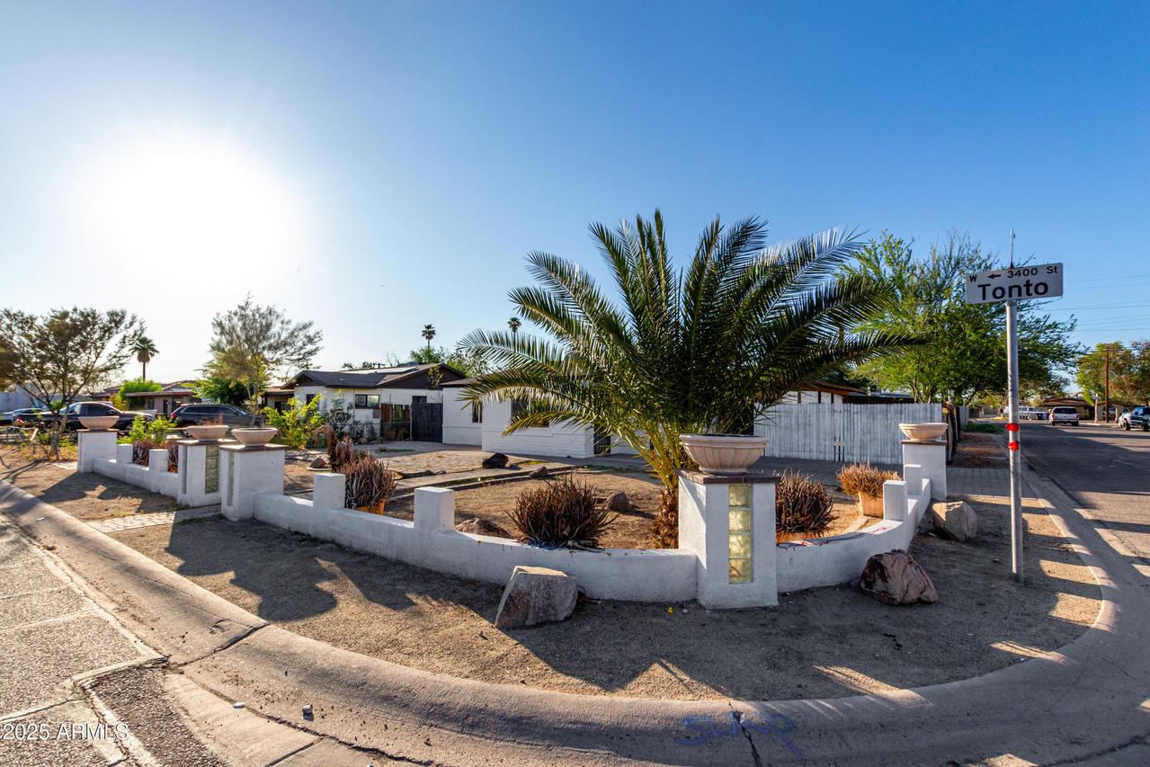 3402 W Tonto St., Phoenix, AZ 85009