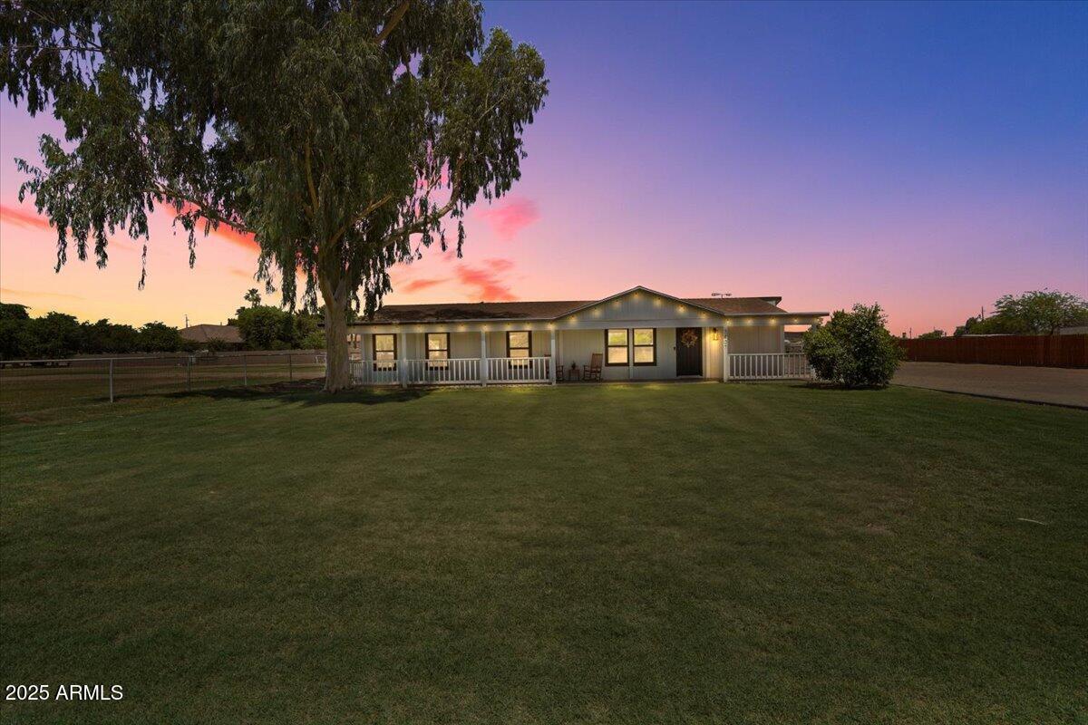 7407 N 157th Ave., Litchfield Park, AZ 85340