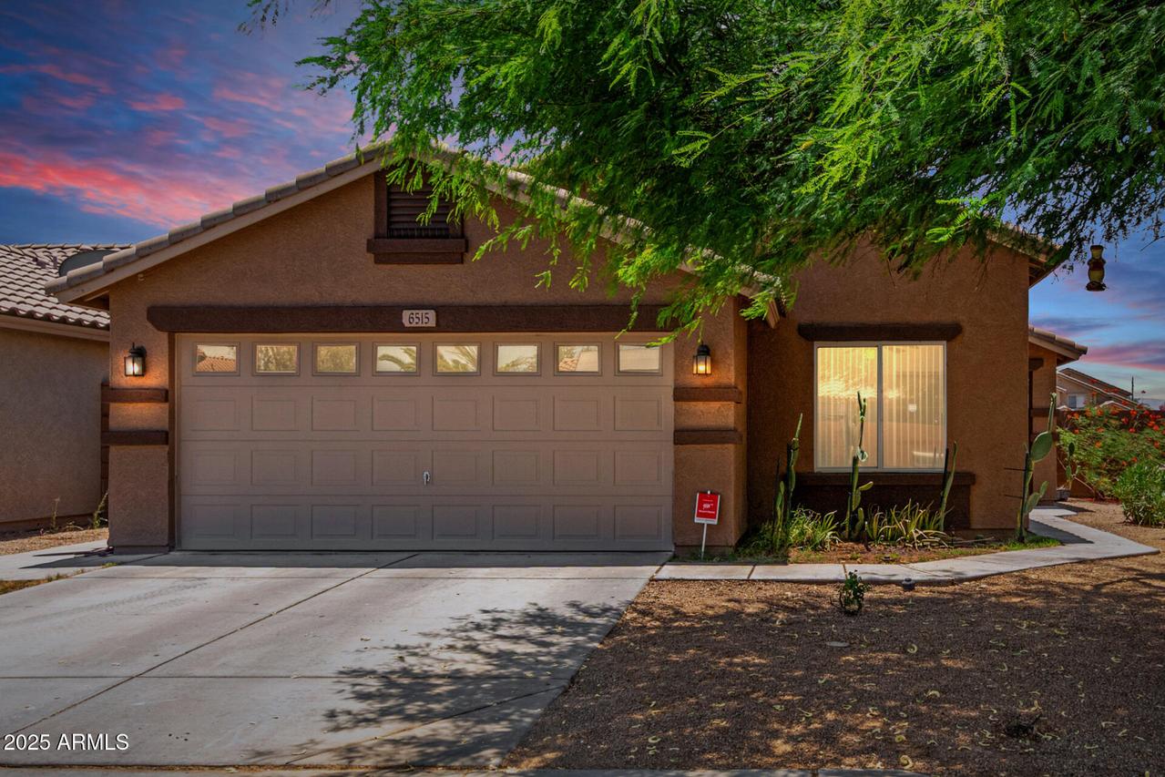 6515 W Hughes Dr., Phoenix, AZ 85043