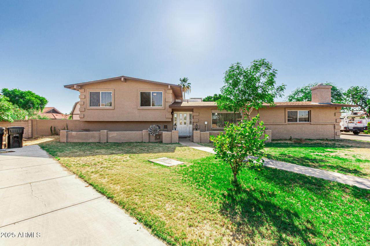 840 N Acacia St., Mesa, AZ 85213