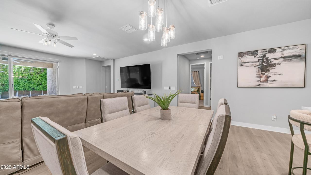 4341 W Pelotazo Way, San Tan Valley, AZ 85144