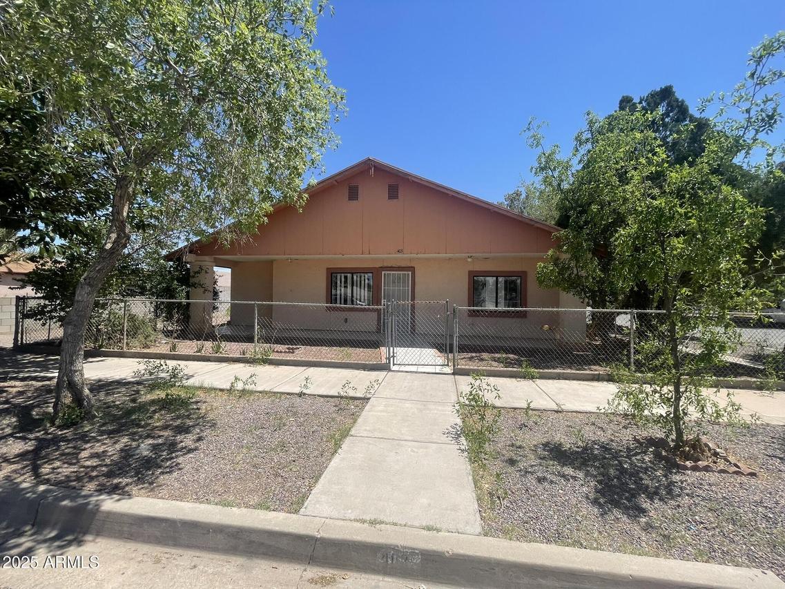 403 E 6th St., Douglas, AZ 85607
