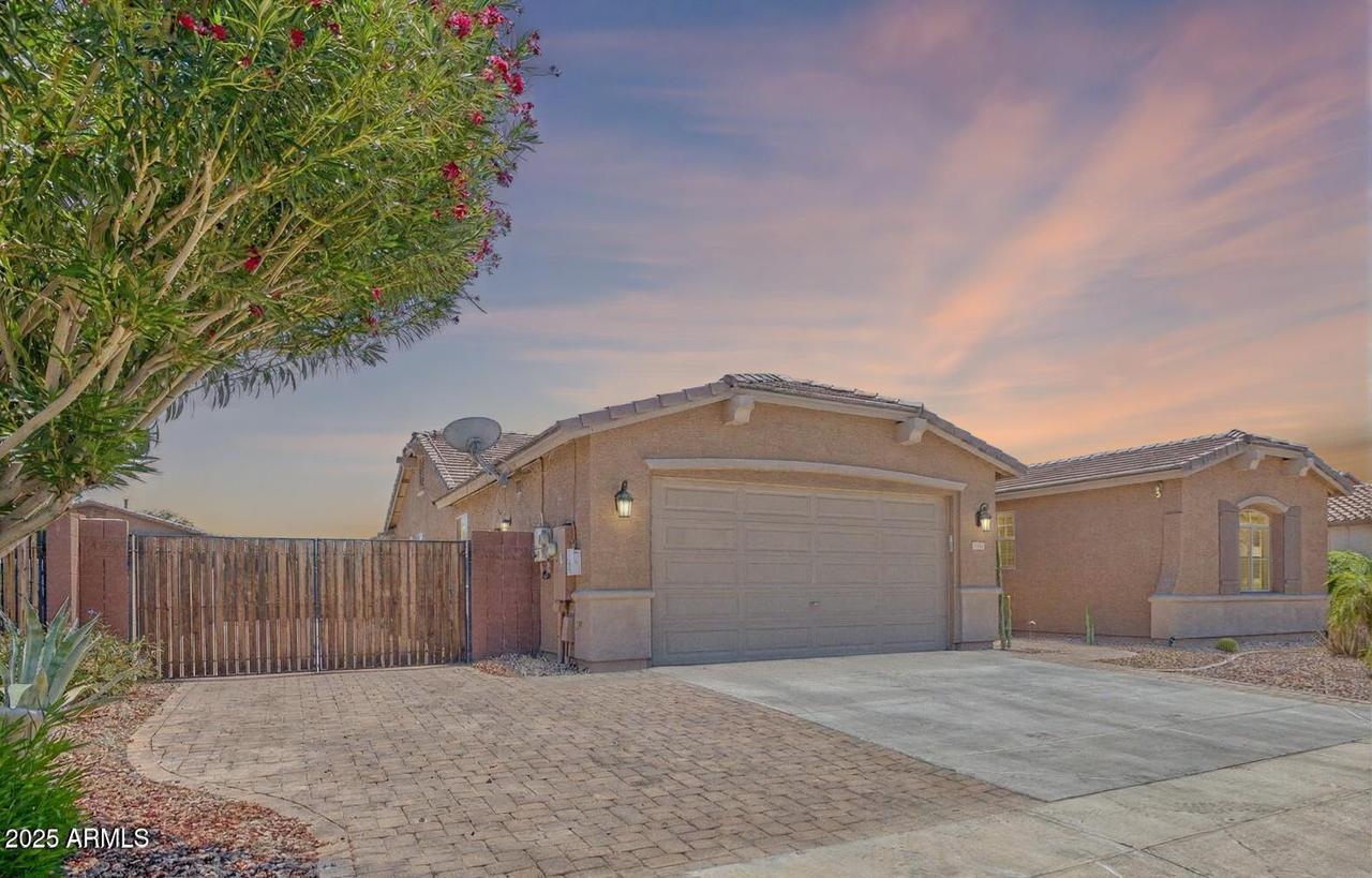 1101 W Oleander Ave., Queen Creek, AZ 85140