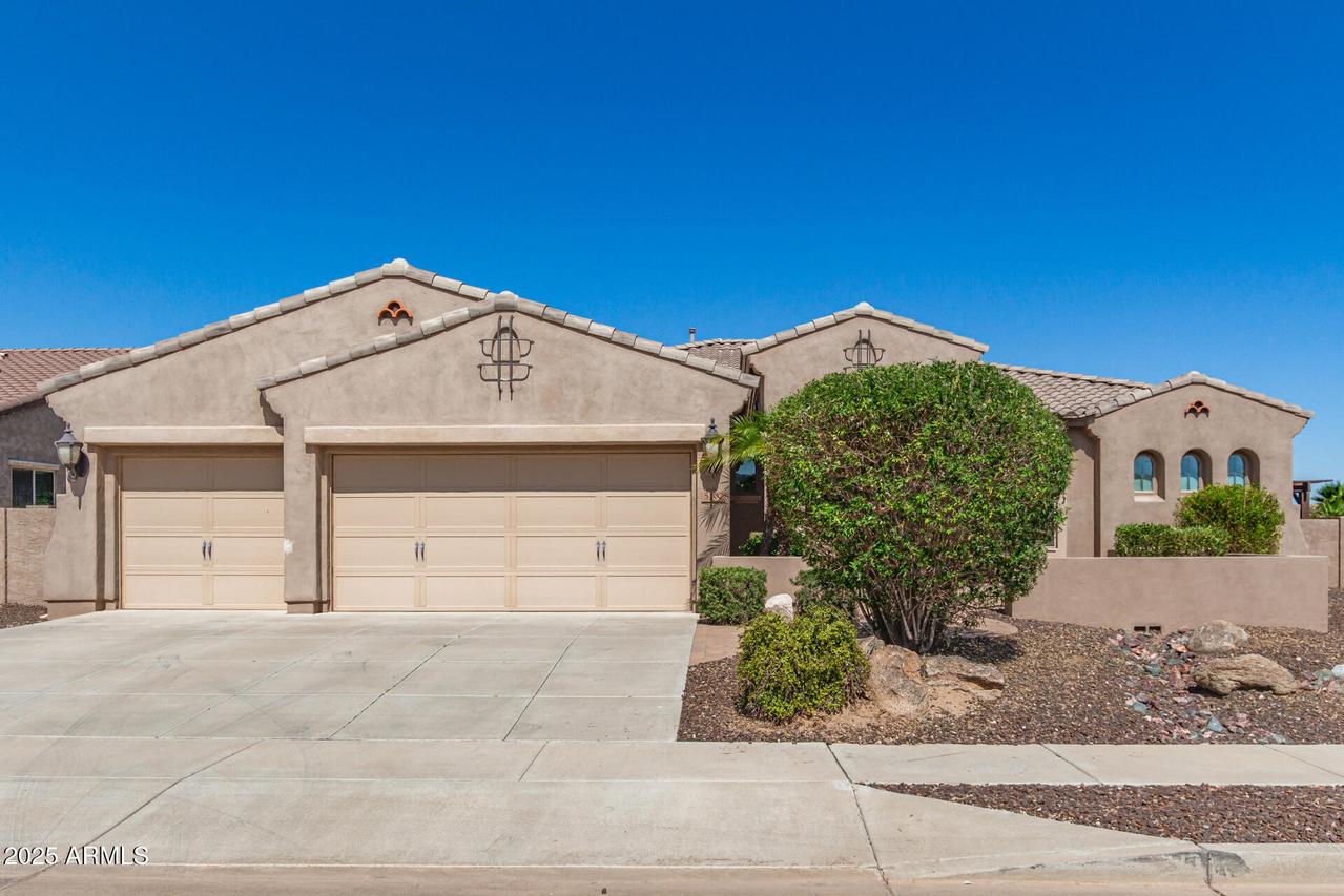 5107 N 194th Dr., Litchfield Park, AZ 85340
