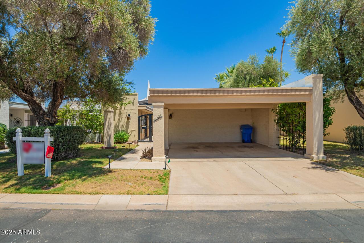 6035 N 9th Ave., Phoenix, AZ 85013