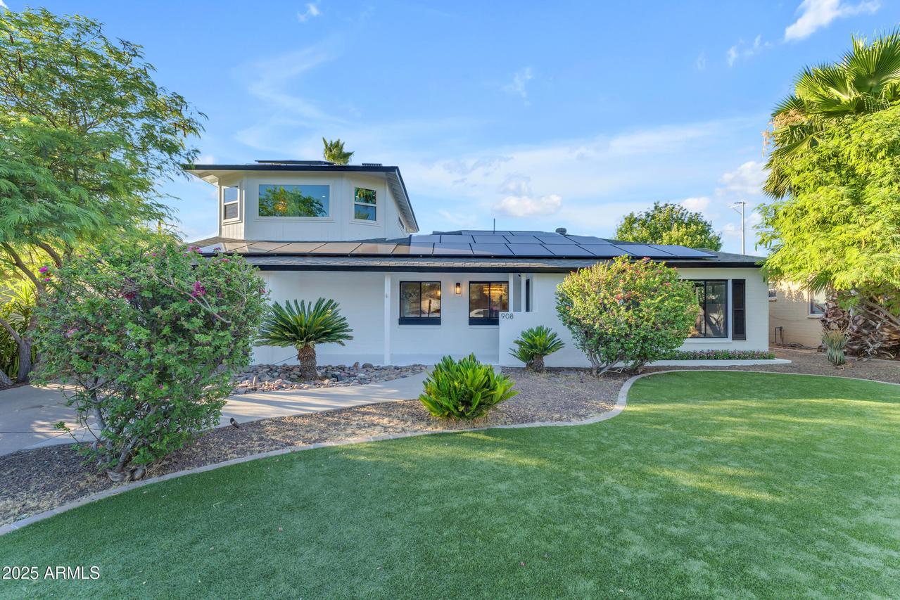 908 E State Ave., Phoenix, AZ 85020