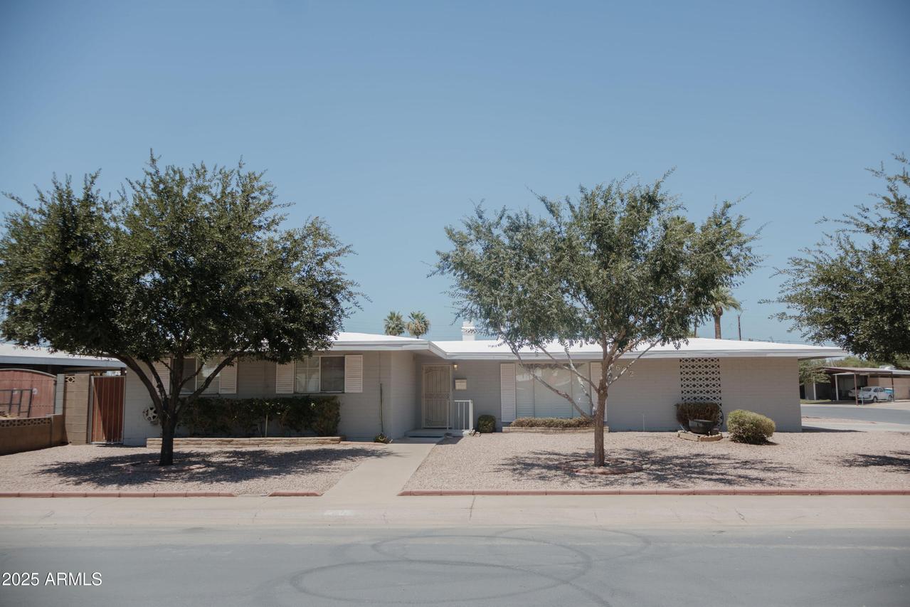 5602 W Heatherbrae Dr., Phoenix, AZ 85031