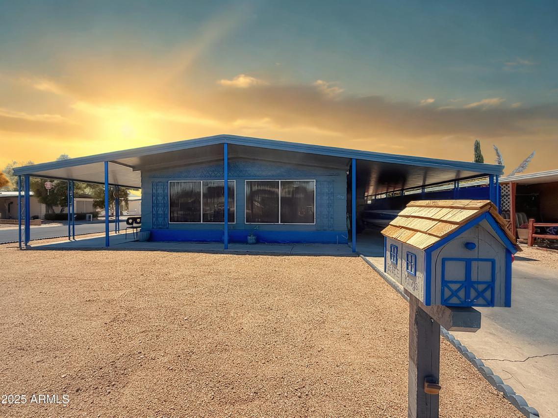 3515 E Kings Ave., Phoenix, AZ 85032