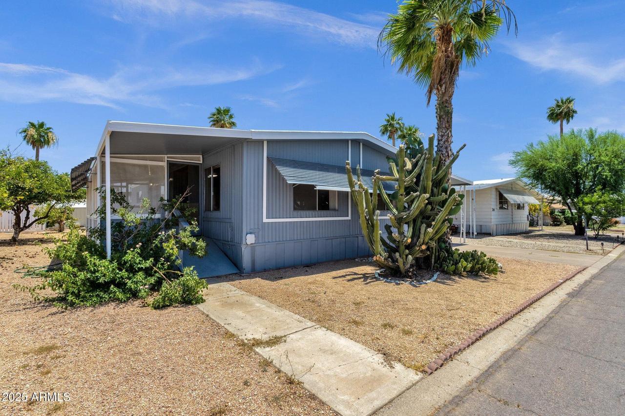 2650 W Union Hills Dr. #215, Phoenix, AZ 85027