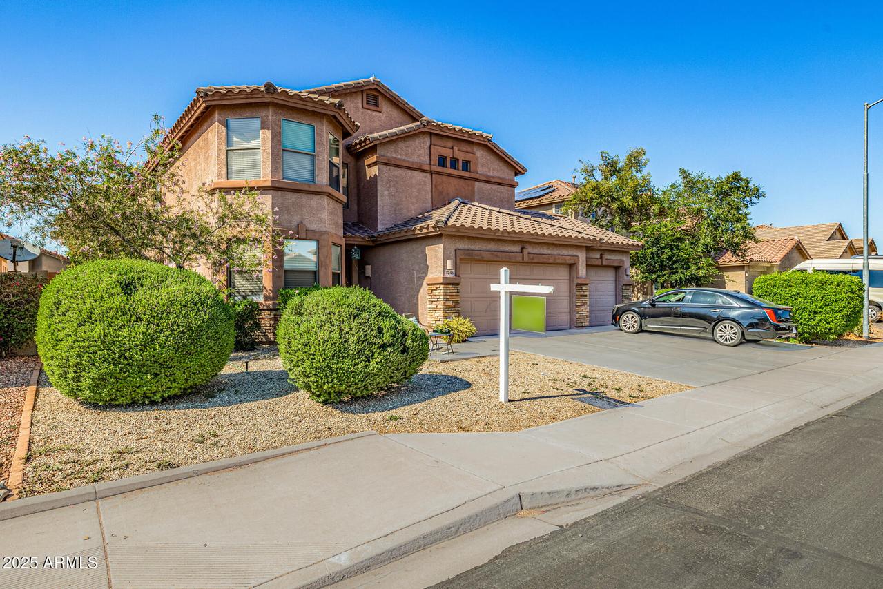 7246 W Monte Cristo Ave., Peoria, AZ 85382