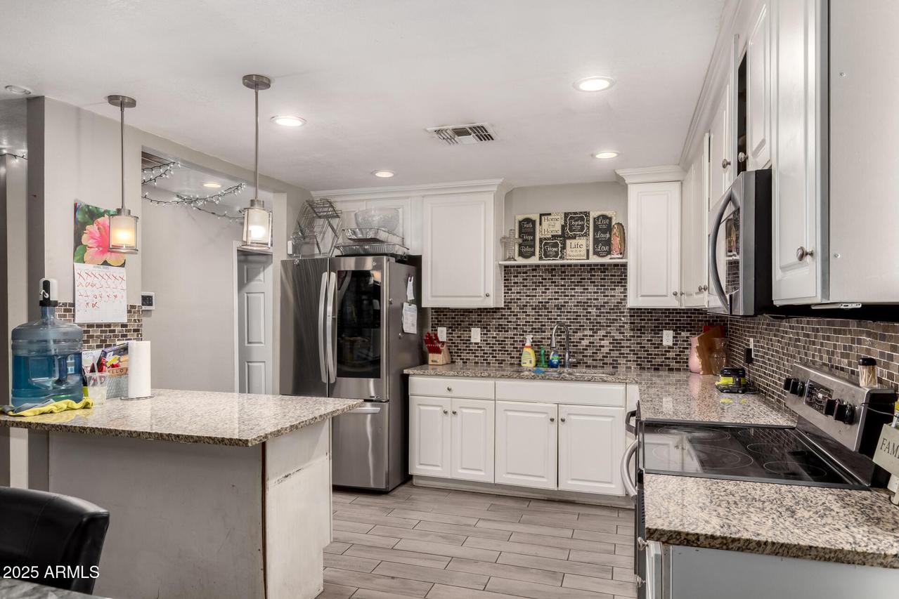 2749 W San Juan Ave., Phoenix, AZ 85017
