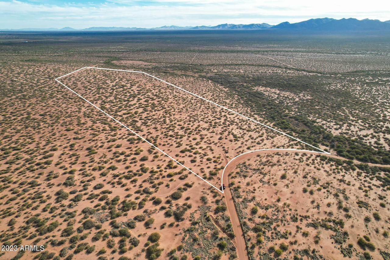 37.47 Acre N Roper Loop #39, Mcneal, AZ 85617