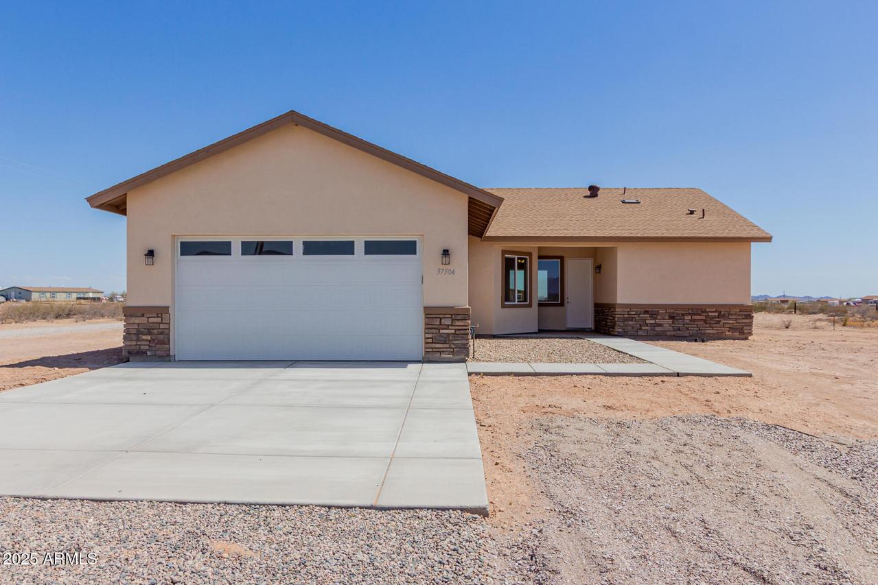 37504 W Elm Ave., Tonopah, AZ 85354