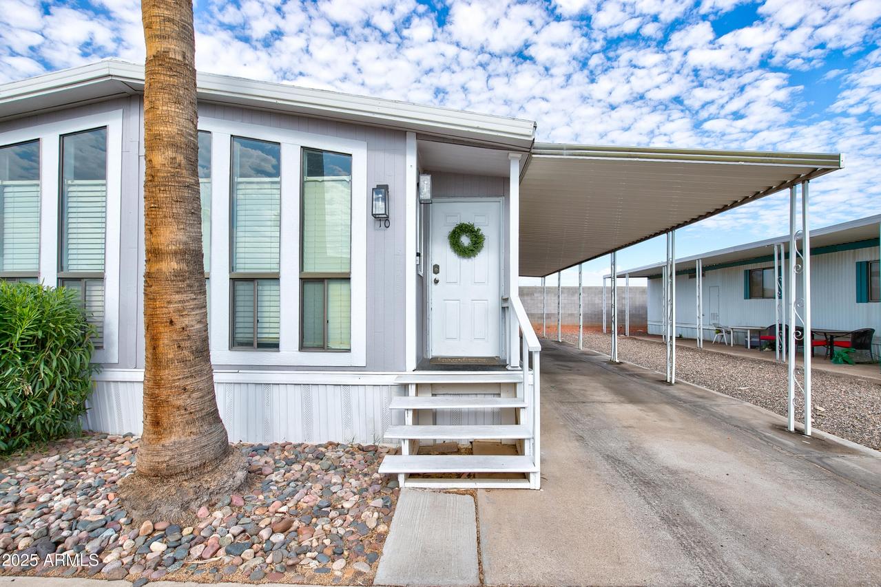 8401 N 67th Ave. #10, Glendale, AZ 85302