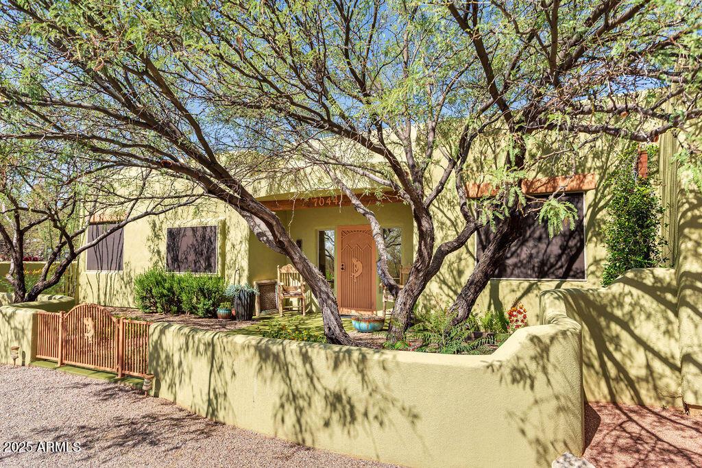 7044 S Y Lightning Ranch Rd., Hereford, AZ 85615