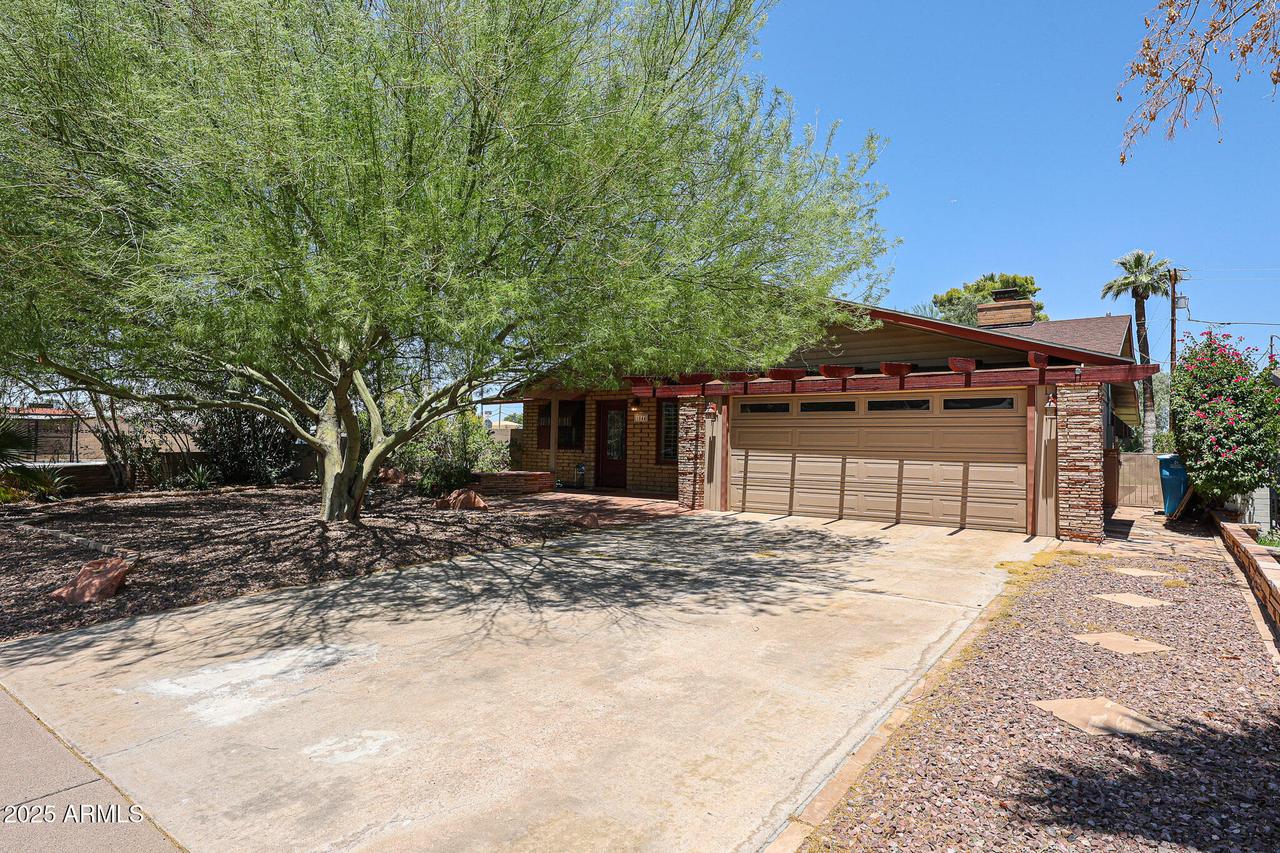1844 W Virginia Ave., Phoenix, AZ 85007