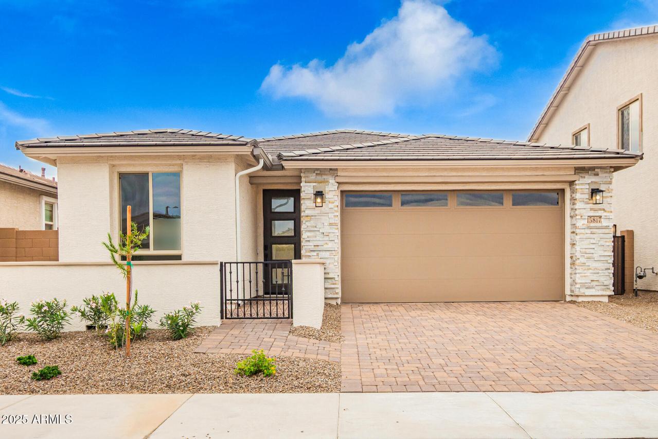 15817 W Vogel Ave., Goodyear, AZ 85338