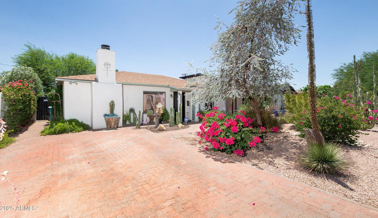 1441 E Hubbell St., Phoenix, AZ 85006