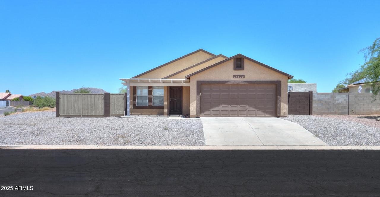 11578 W Lobo Dr., Arizona City, AZ 85123
