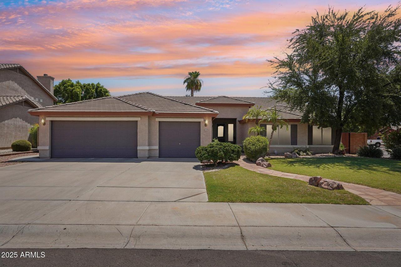 21537 N 85th Dr., Peoria, AZ 85382