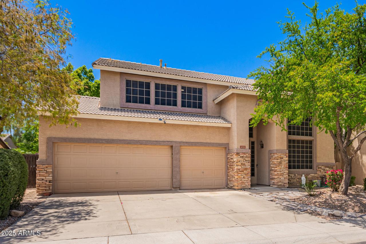 4025 E Paso Tr., Phoenix, AZ 85050