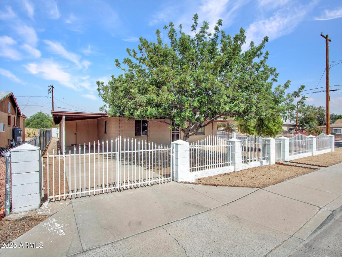 16044 N Factory St., Surprise, AZ 85378
