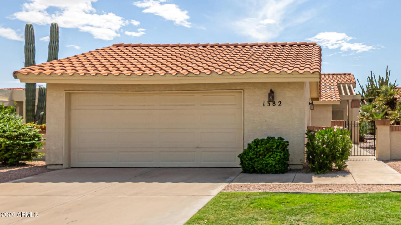 1382 N Tamarisk Dr., Chandler, AZ 85224
