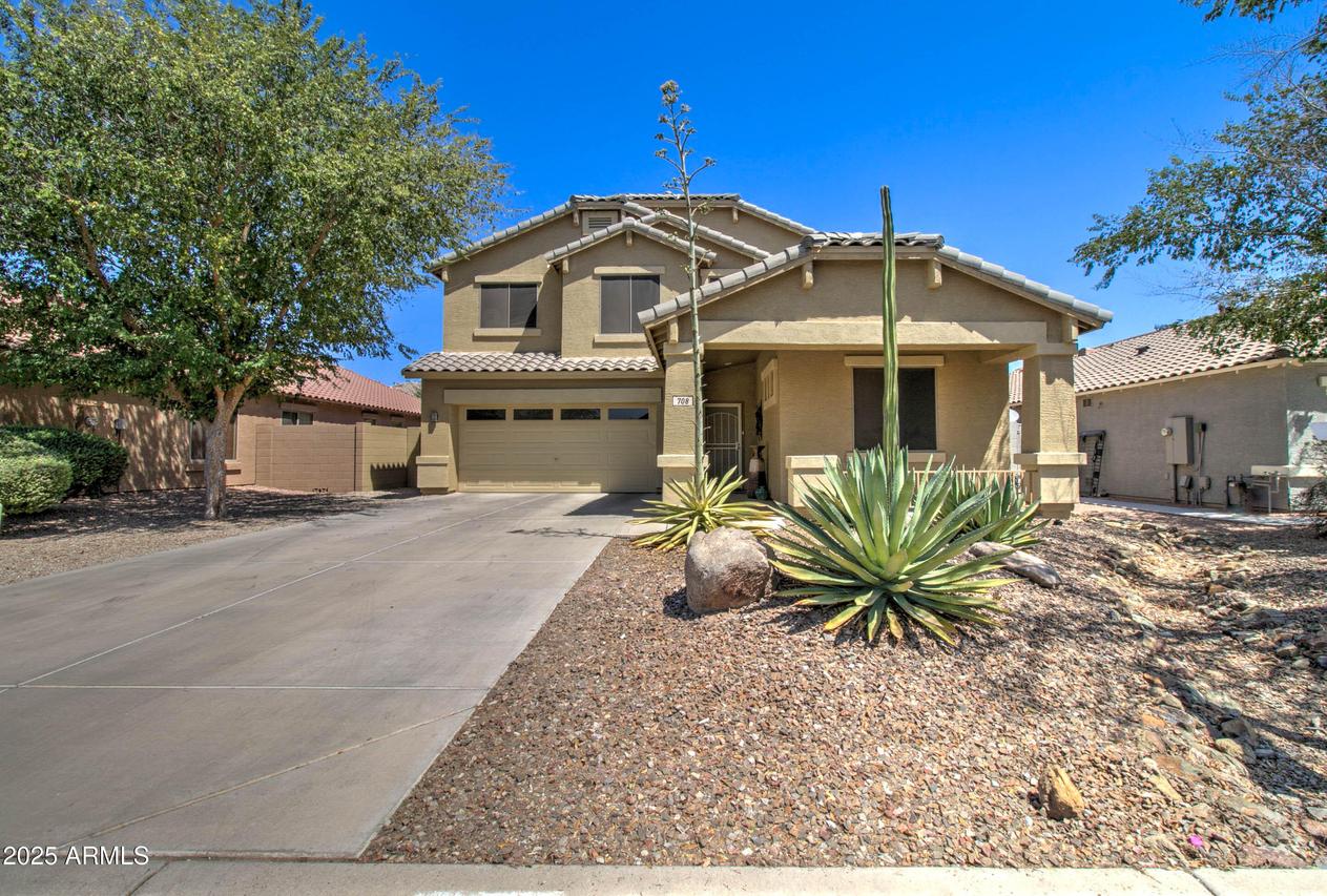 708 E Dry Creek Rd., San Tan Valley, AZ 85143