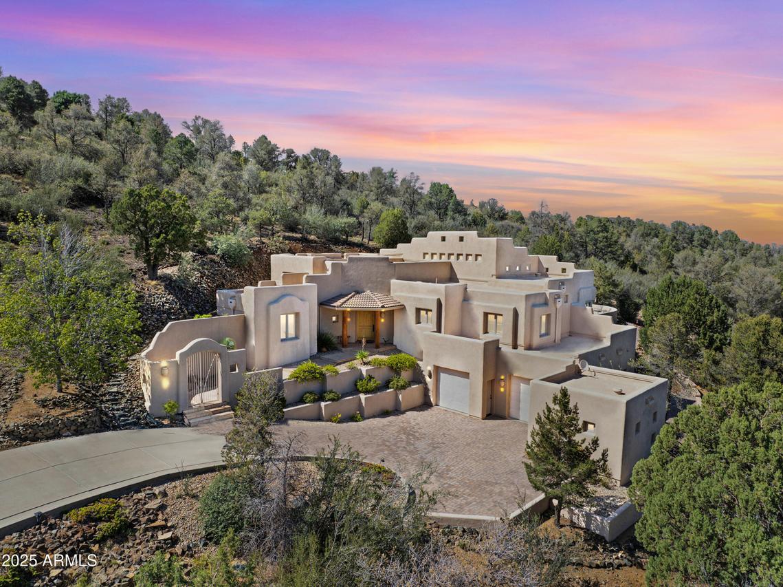 628 W Lee Blvd., Prescott, AZ 86303