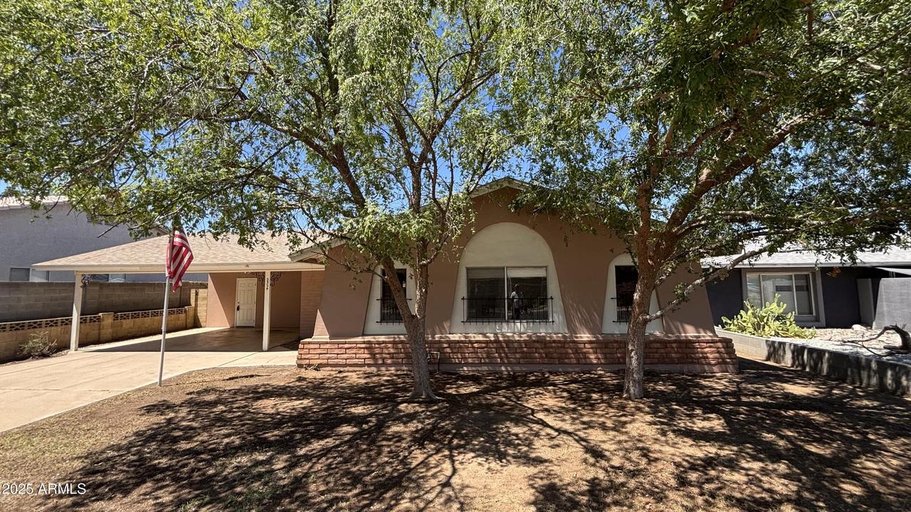 2324 W Myrtle Ave., Phoenix, AZ 85021