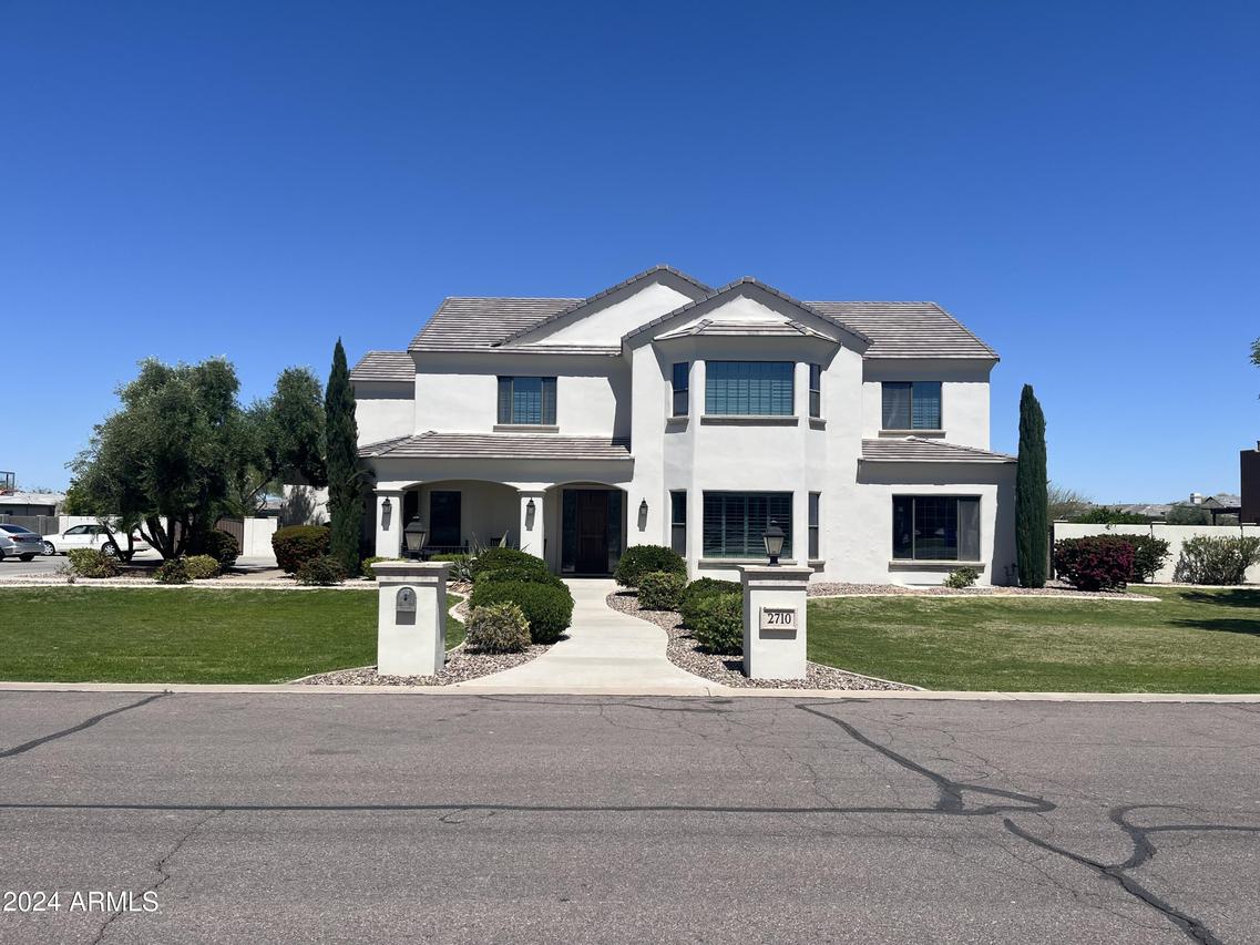 2710 E Cattle Dr., Gilbert, AZ 85297