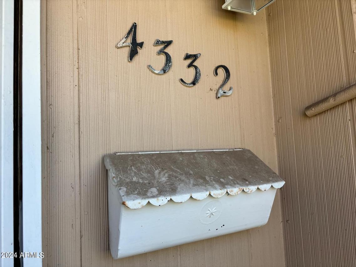 4332 W Ocotillo Rd. #206, Glendale, AZ 85301
