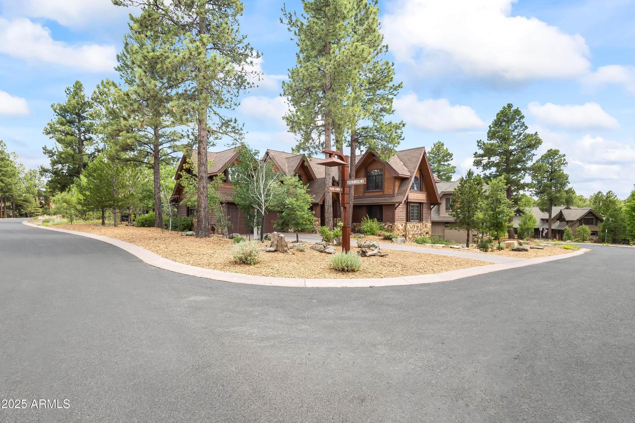 1715 E Trade Winds Ct., Flagstaff, AZ 86005