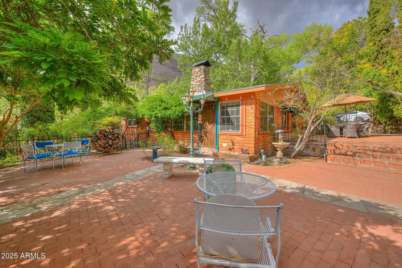 44 E Ramsey Canyon Rd., Hereford, AZ 85615