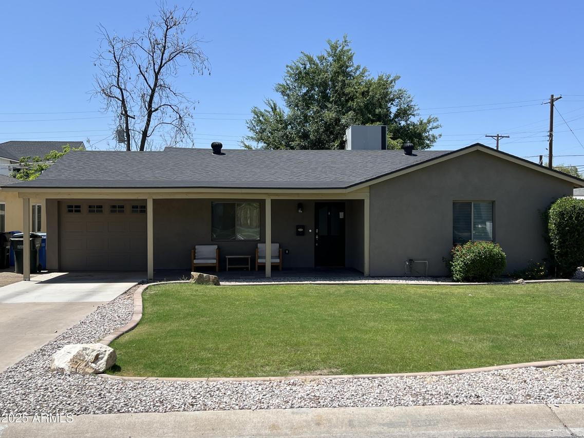 3807 E Devonshire Ave., Phoenix, AZ 85018