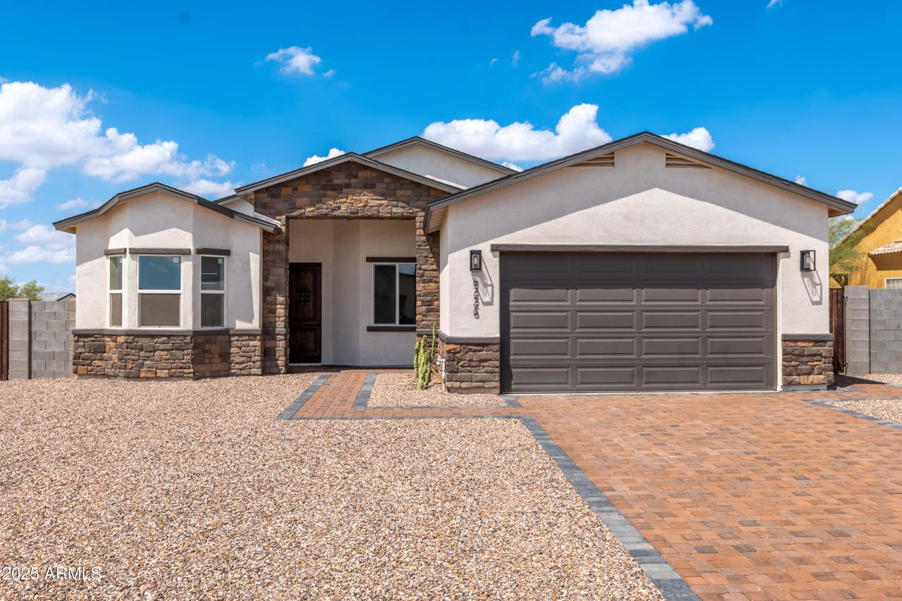8226 W Swansea Dr., Arizona City, AZ 85123