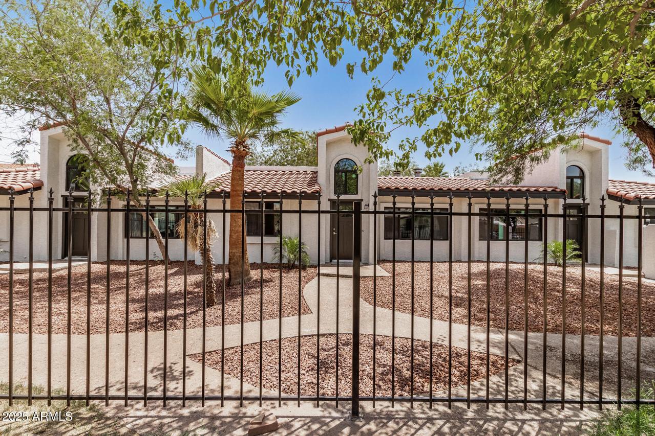 7826 E Heatherbrae Ave. #1, Scottsdale, AZ 85251