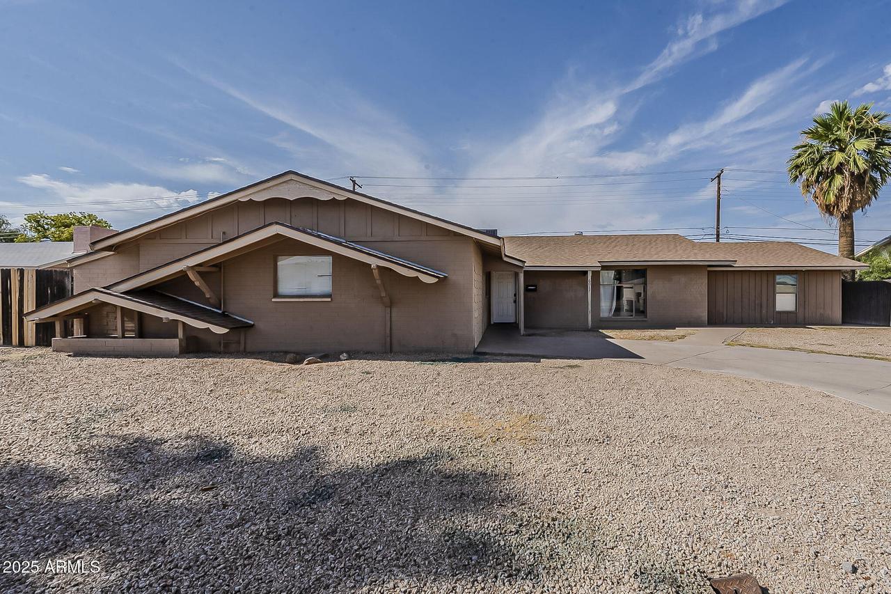 6017 W Colter St., Glendale, AZ 85301