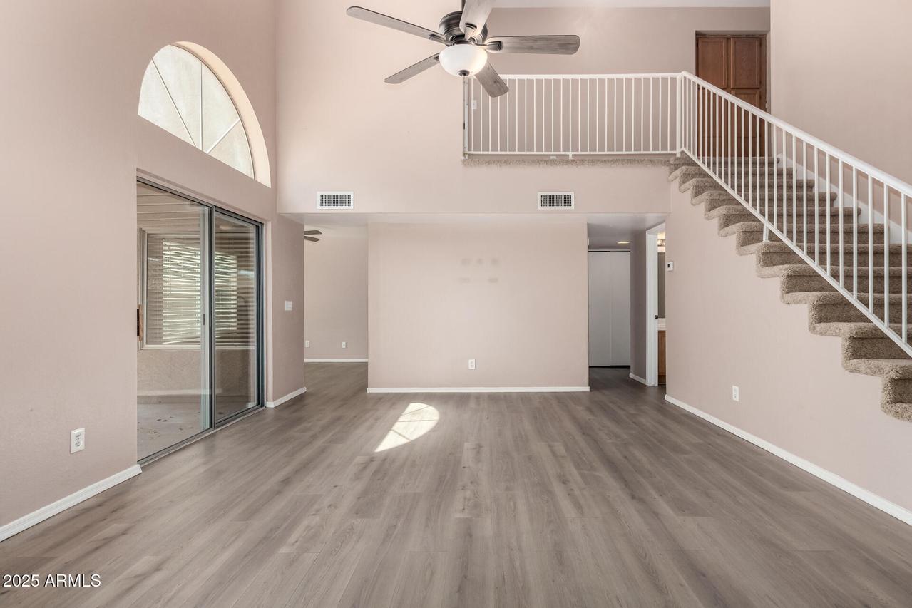 19832 N 36th Dr., Glendale, AZ 85308