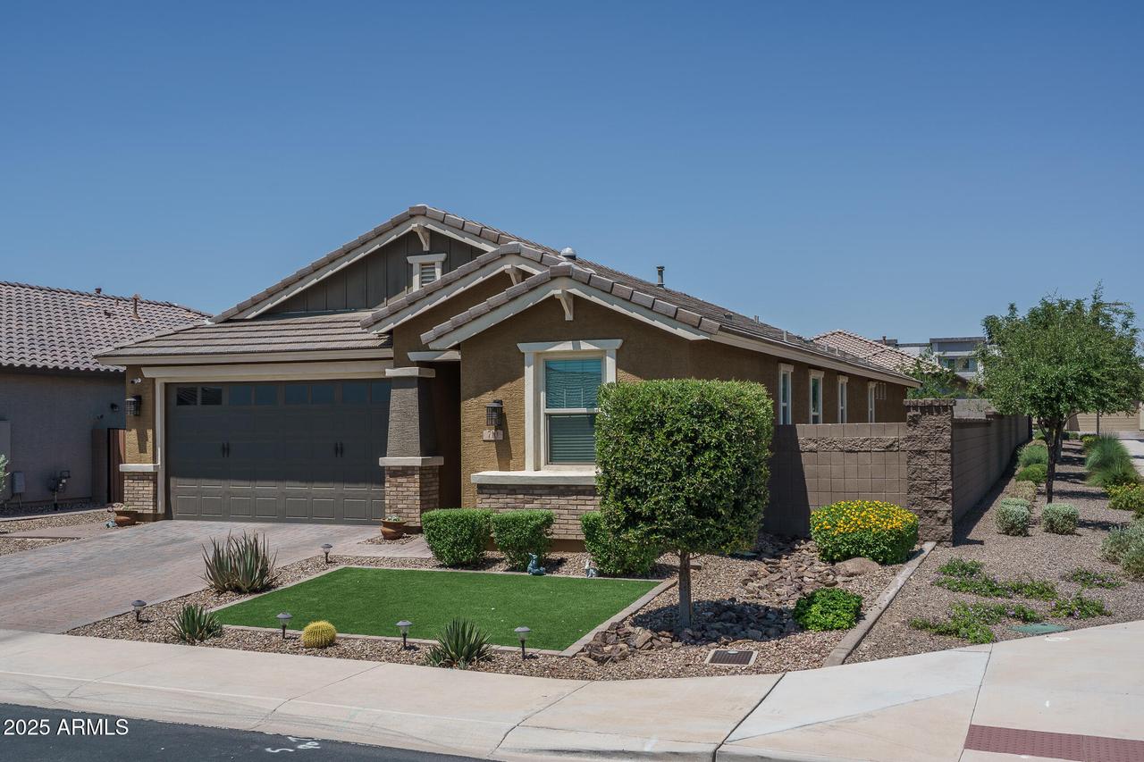 710 N 152nd Dr., Goodyear, AZ 85338