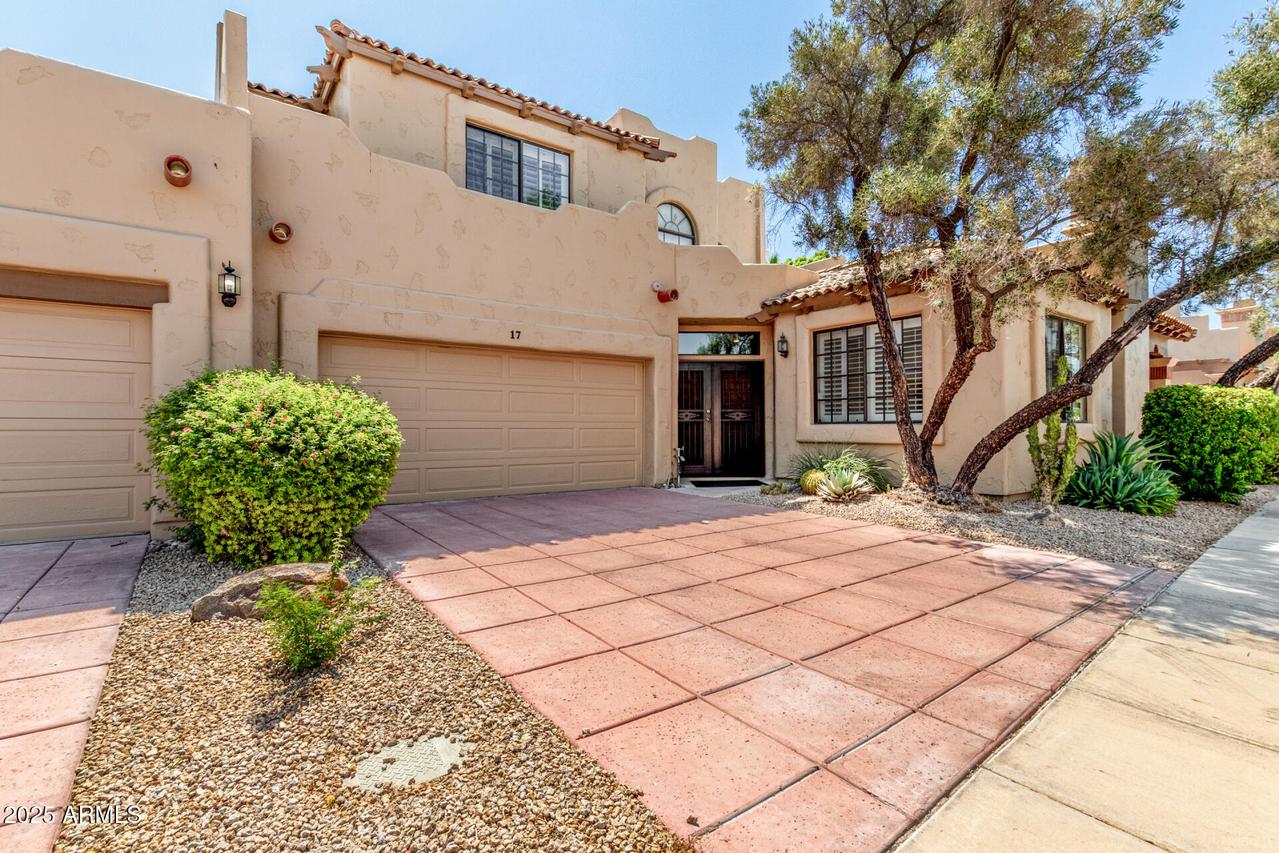 7955 E Chaparral Rd. #17, Scottsdale, AZ 85250