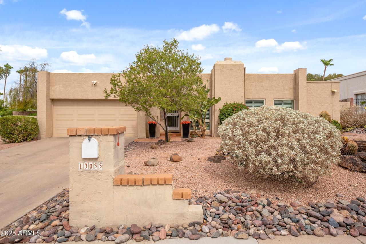 13033 N 12th Ave., Phoenix, AZ 85029