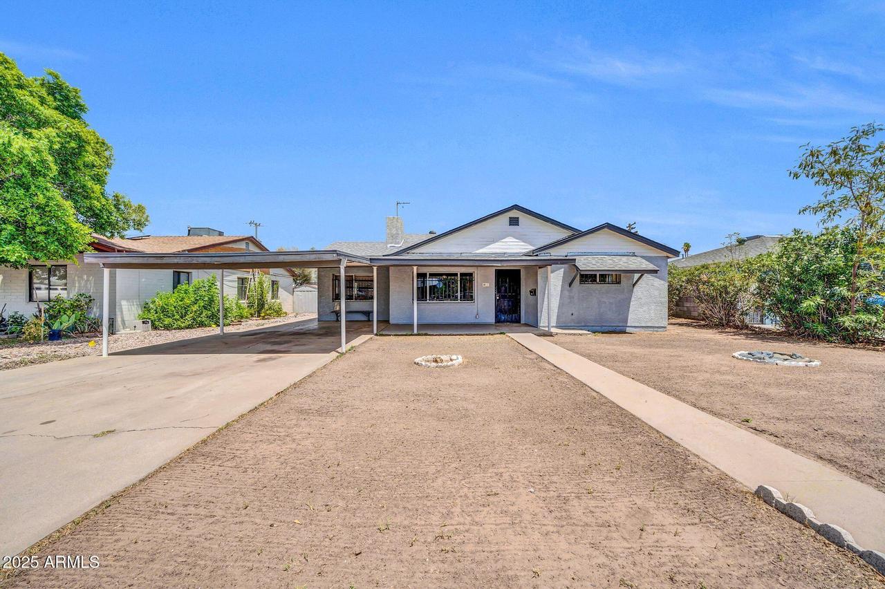 1821 N 21st St., Phoenix, AZ 85006