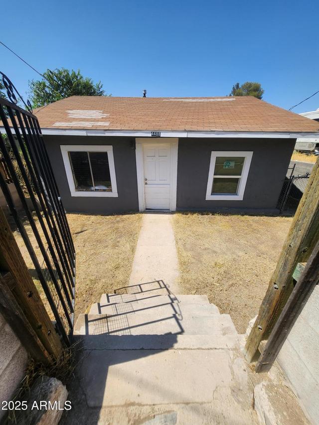 4488 E Calle Pequena, Miami, AZ 85539