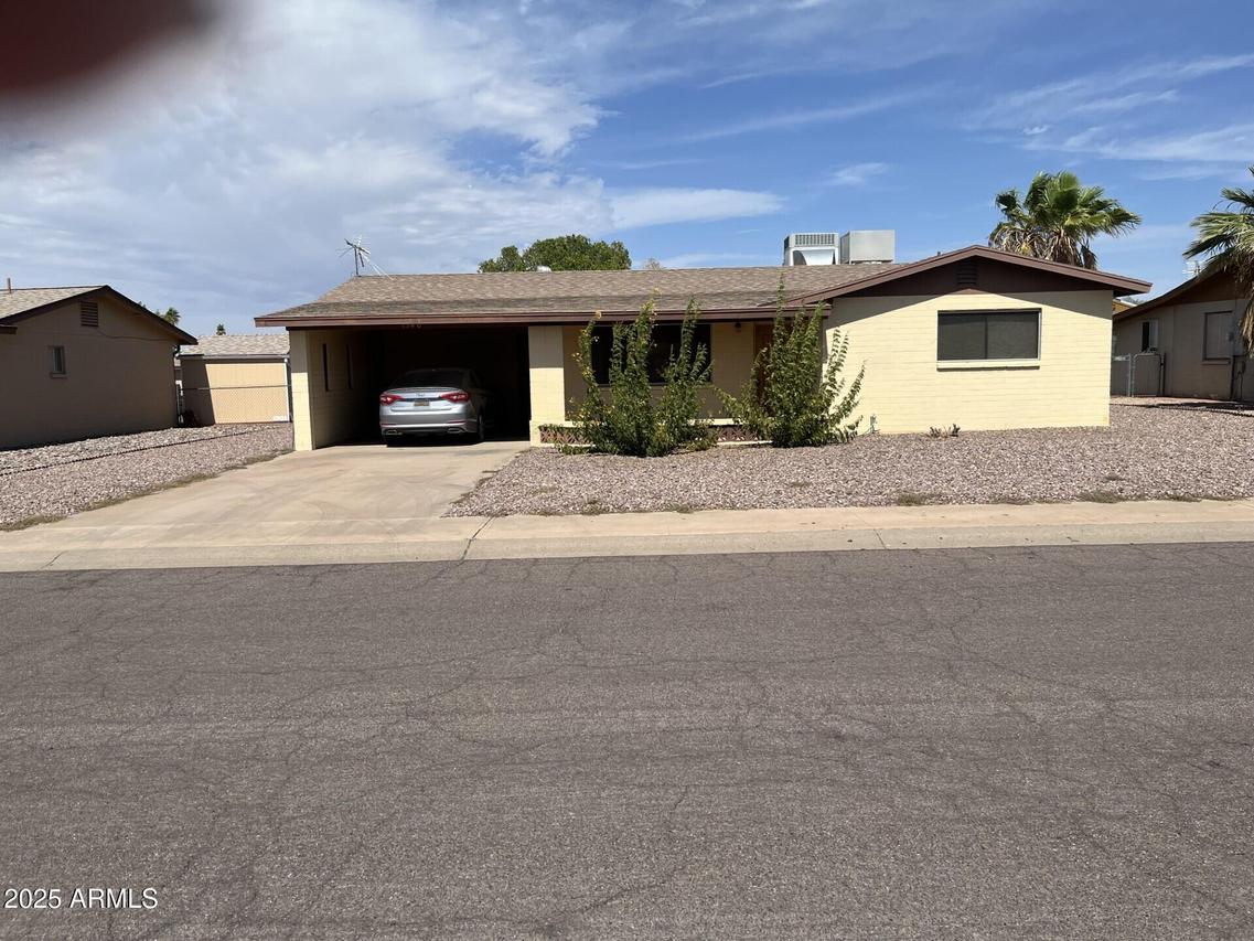 1346 S Main Dr., Apache Junction, AZ 85120
