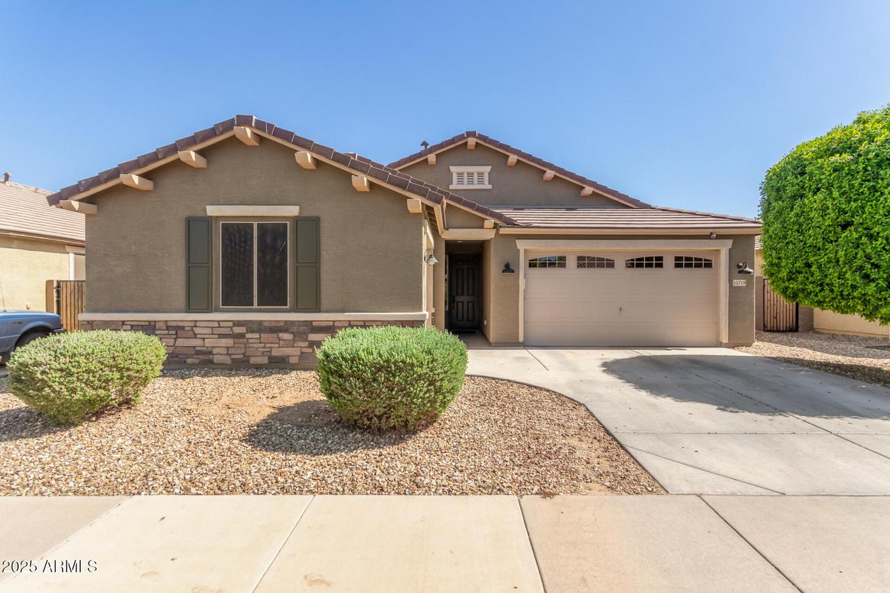 15719 W Laurel Ln., Surprise, AZ 85379